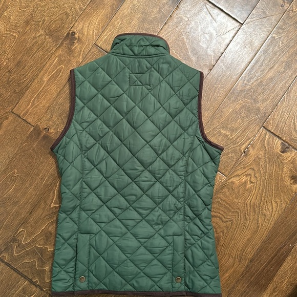 Joules Green Quilted Vest with Yellow Lining - Picture 6 of 7